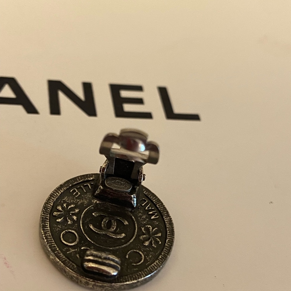 Chanel earrings RARE - Picture 4 of 6